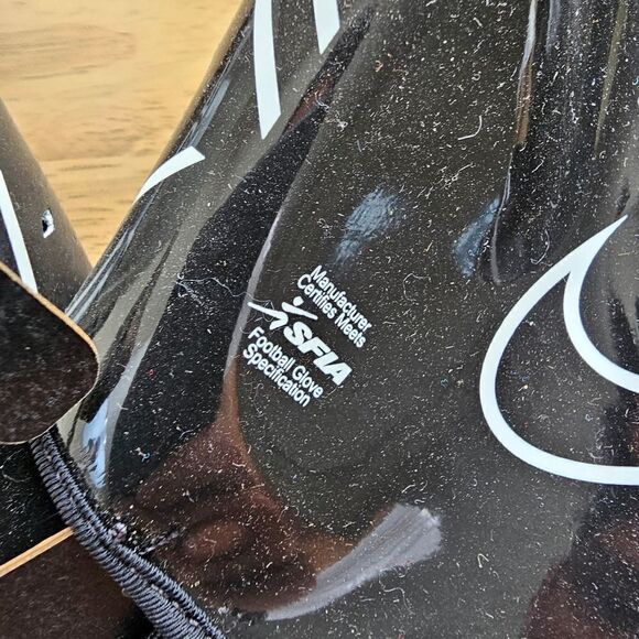 Nike Vapor Jet Football Gloves Size S Black White Receiver Texturized Rubber New - Picture 7 of 15